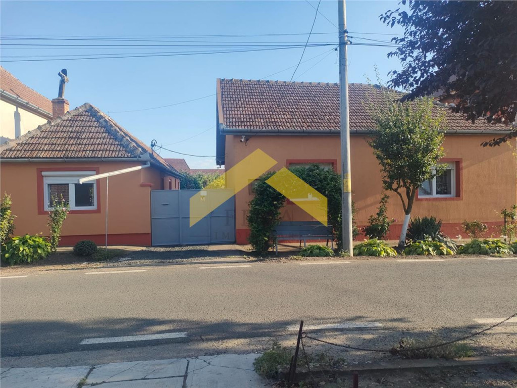 Casa de centrul orasului Curtici