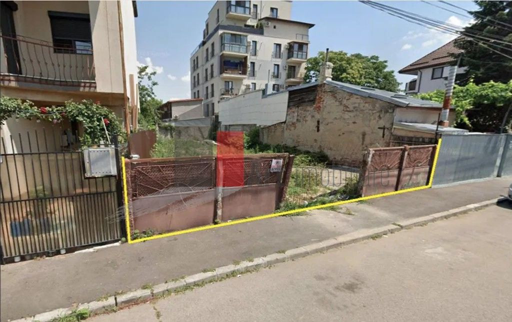 Teren de vanzare in zona Chitilei (apropiere zona Pietei ...