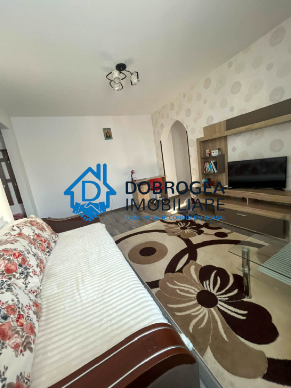 PIATA VECHE-2 CAMERE, ETAJ 3,CENTRALA GAZ