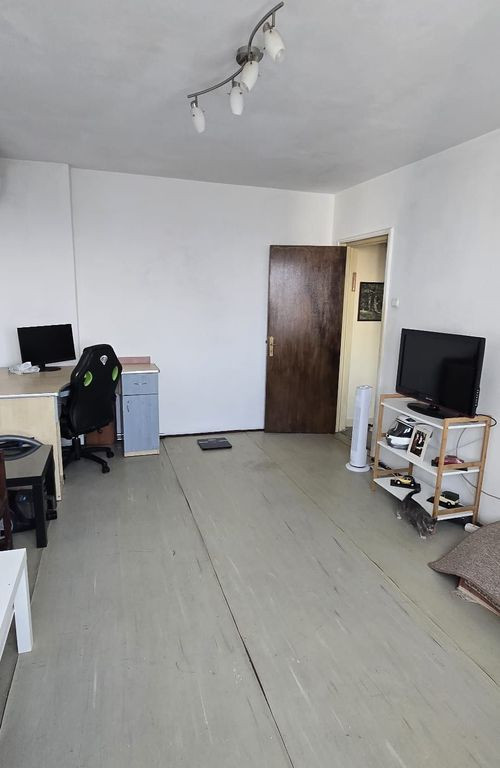 2 camere Obregia/Covasna loc de parcare