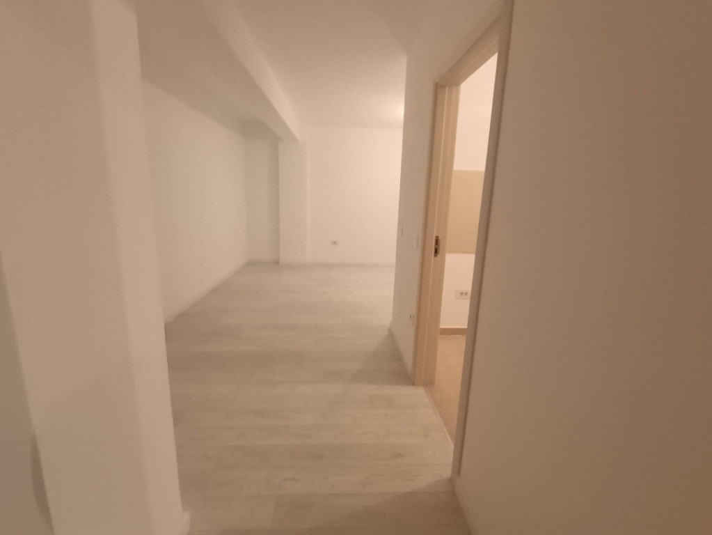 APARTAMENT 2 CAMERE, DECOMANDAT, ETAJ 2/3, BLOC NOU, INTABUL
