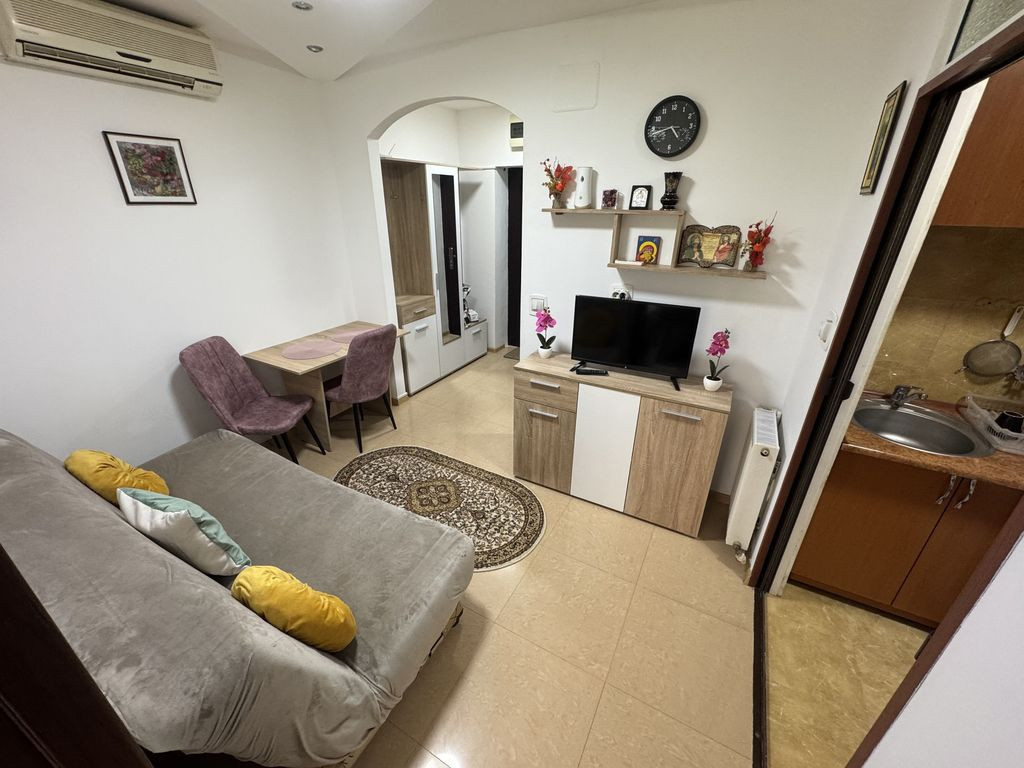 Garsoniera / Studio zona Energia