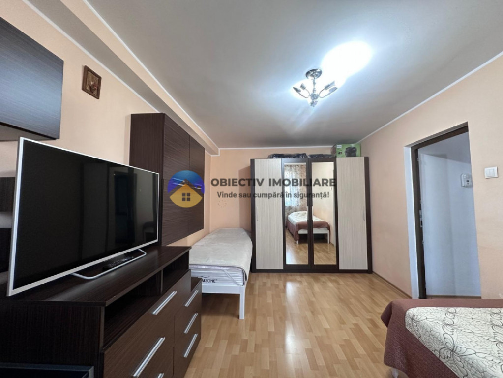 Apartament de vânzare 2 camere - Mihai Viteazu, Piatra Neam