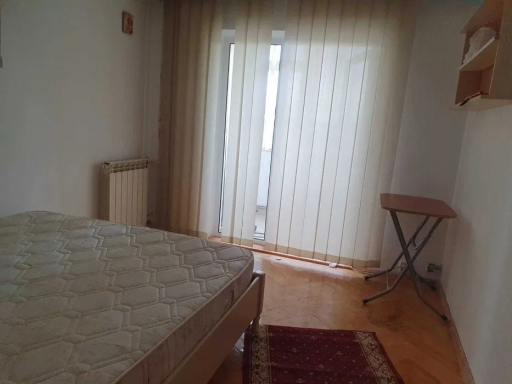 APARTAMENT 3 CAMERE DECOMANDAT, NICOLINA, ETAJUL 1, LOCALIZA