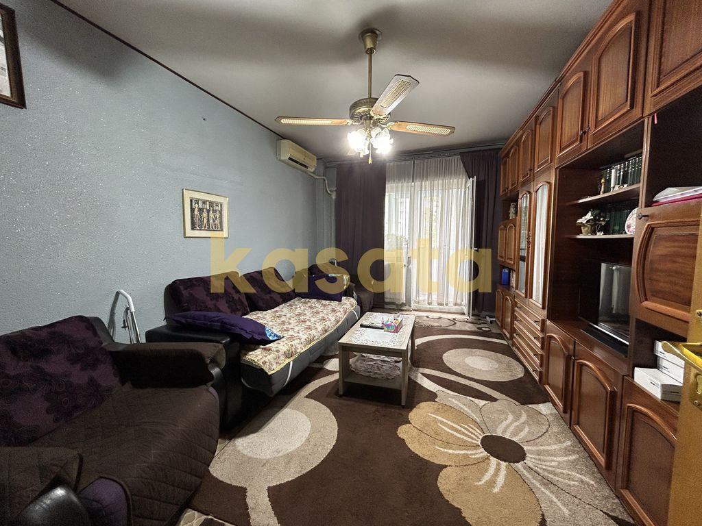 De vazare apartament 3 camere Aviatiei - 68mp