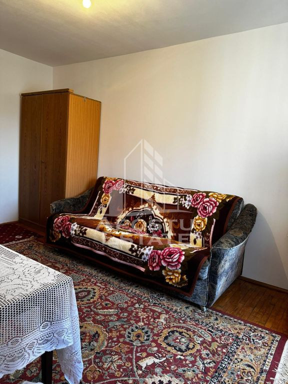 GARSONIERA , 23 mp , zona Lipovei