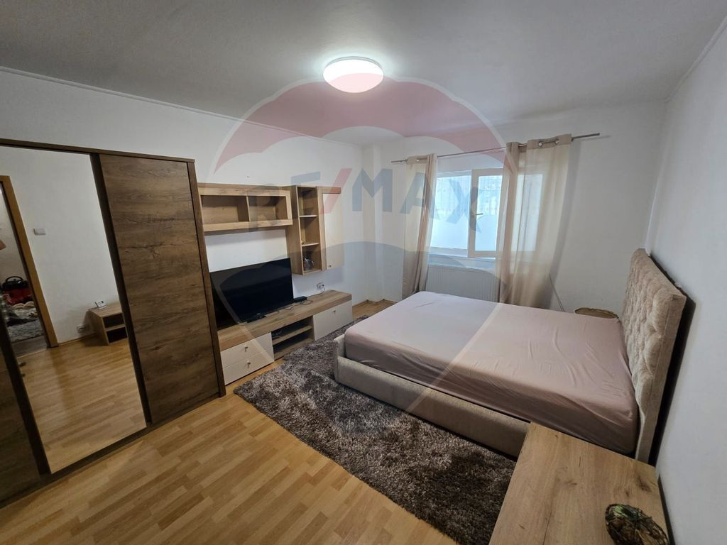 Apartament 2 camere decomandat langa cartier Avantgarden,...