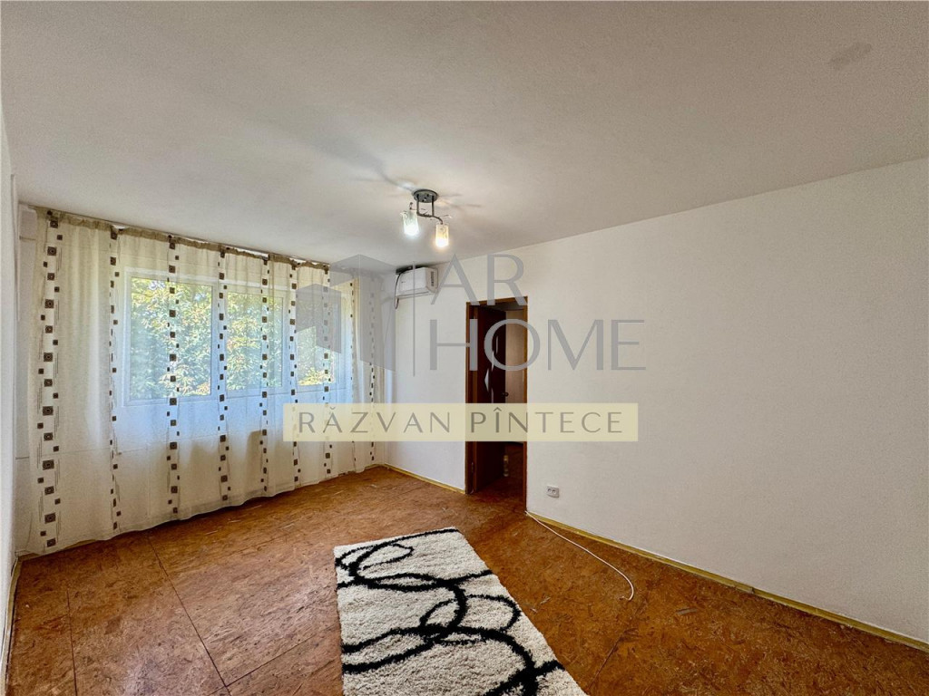 Apartament 2 camere, confort 2 nedecomandat, zona Vest-Podul