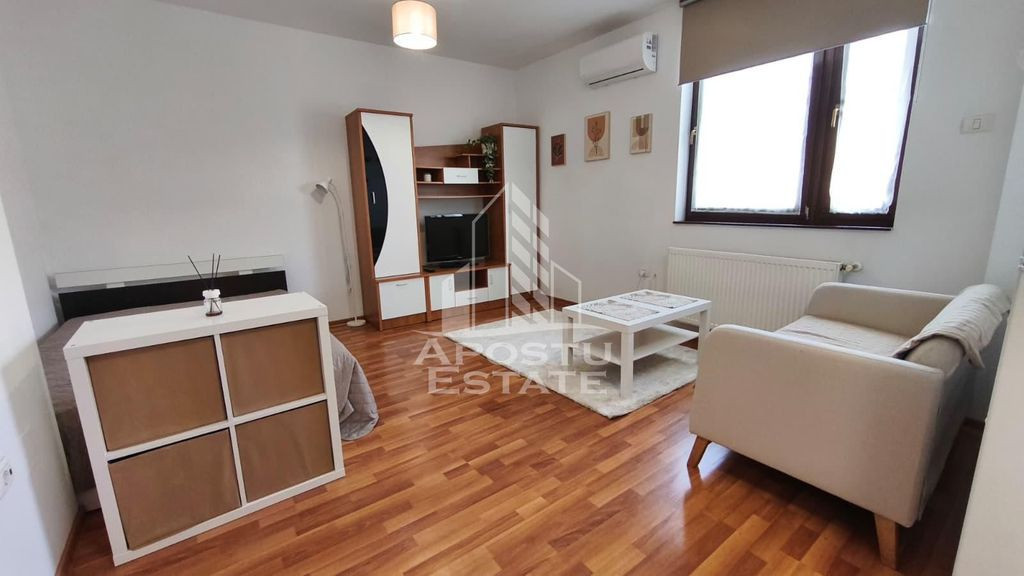 Apartament 1 camera,etaj 3,zona AEM