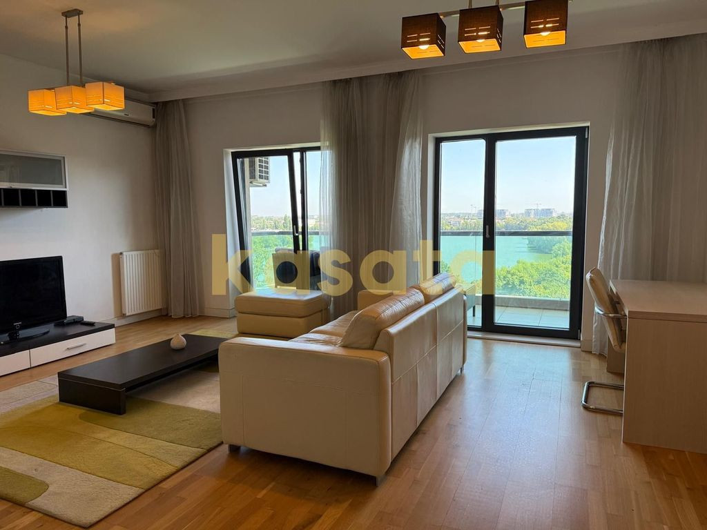 Apartament cu 3 camere | vedere directă la lac | parcare...