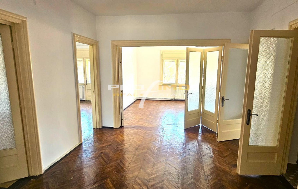 Ultracentral, Apartament - Birou de inchiriat 6 camere, su.1