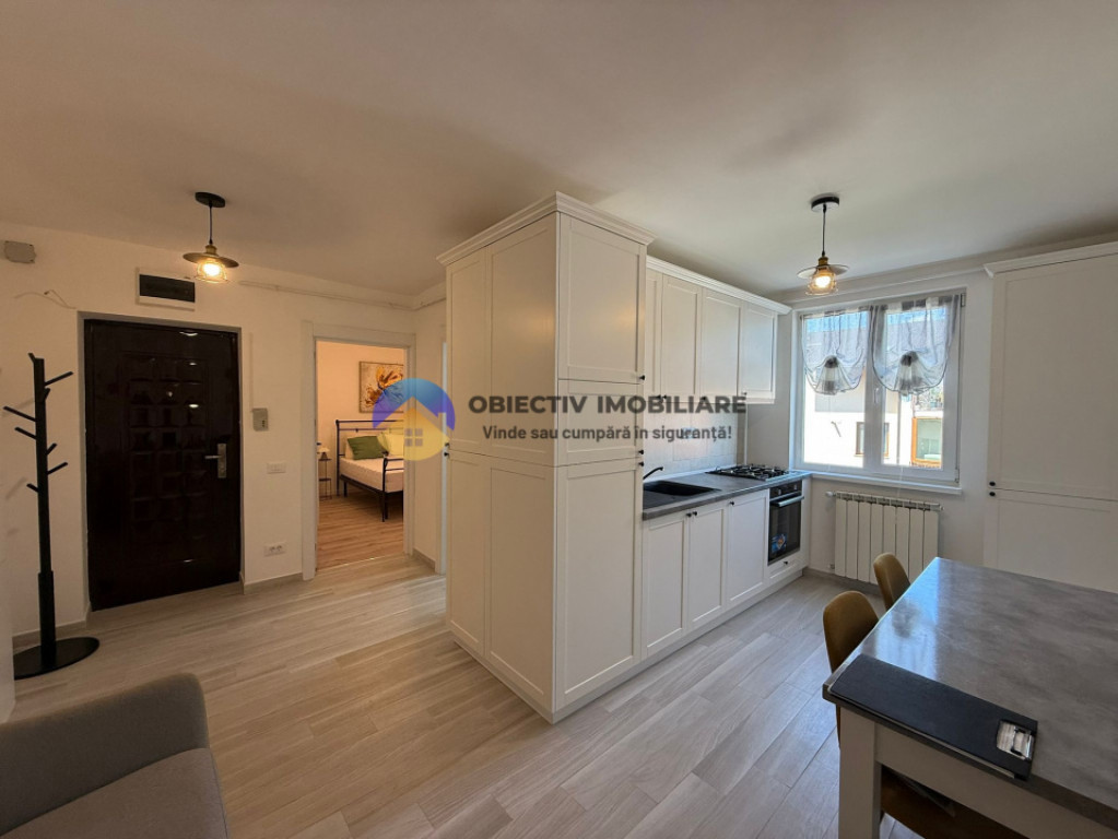 Apartament 2 camere de închiriat în Precista