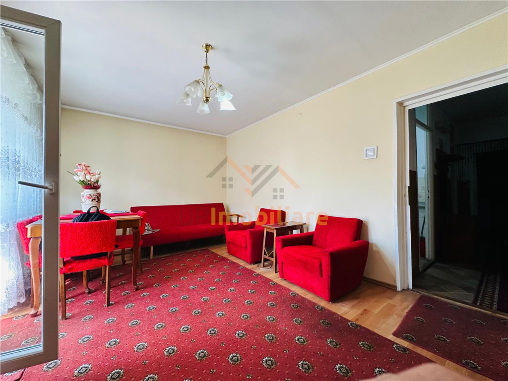 APARTAMENT 3 CAMERE, DECOMANDAT, ETAJUL 2, ZONA NUFARUL