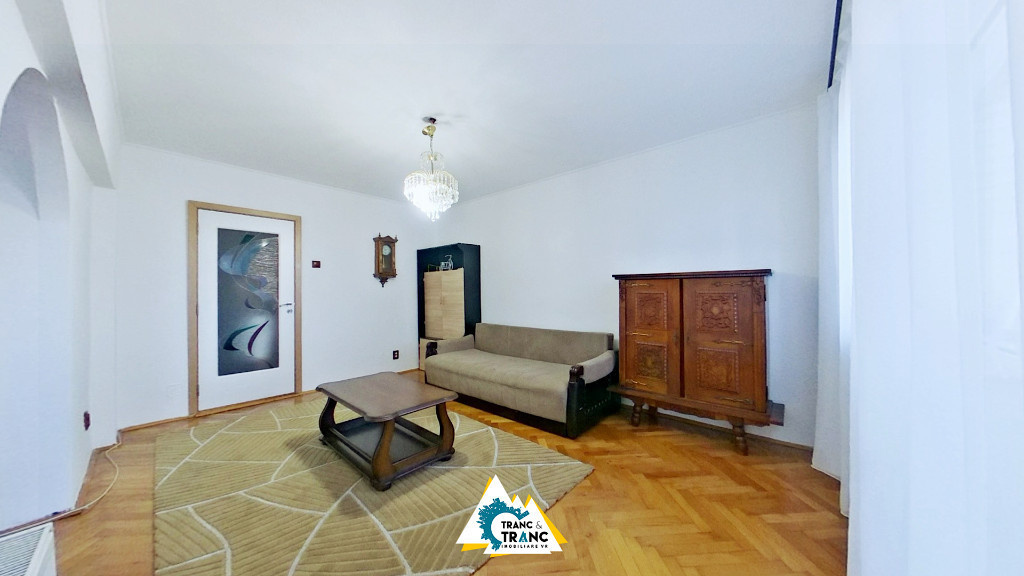 Apartament spațios cu 3 camere de închiriat în cartierul UTA