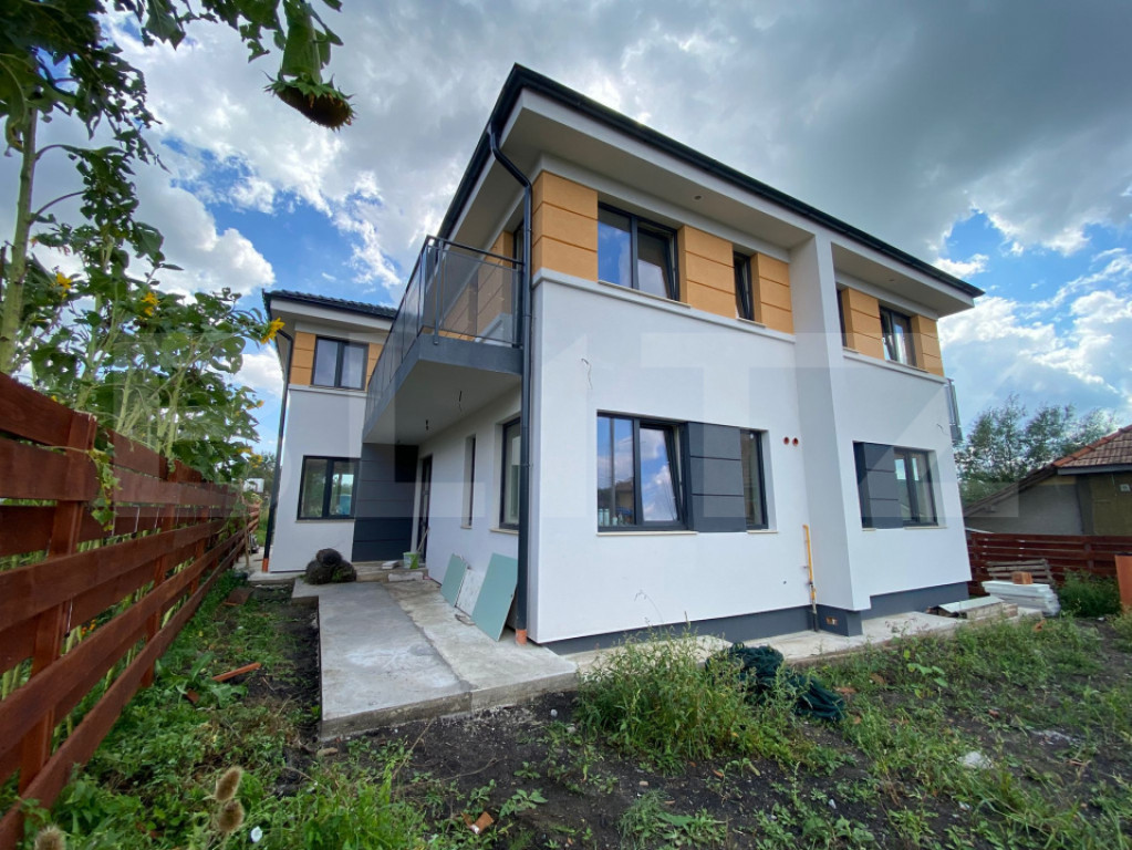 Duplex 120 mp + 2 locuri parcare, teren 334–400 mp