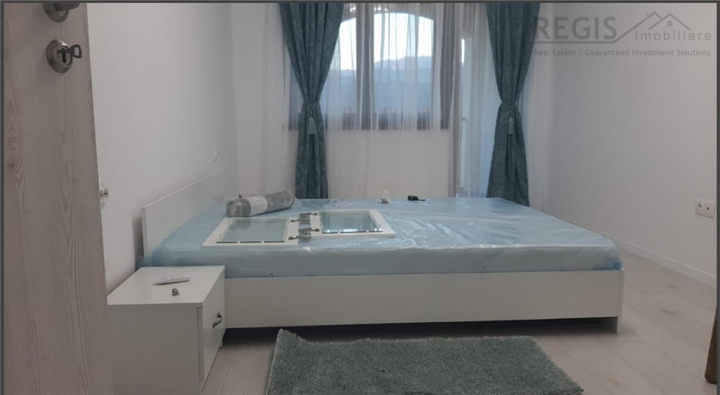 Apartament modern cu gradina proprie, Cristian