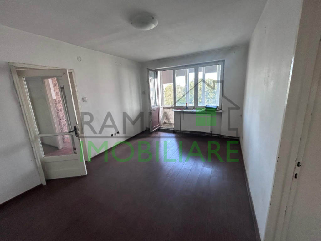 Apartament 3 camere de vanzare– Bod, Brasov.