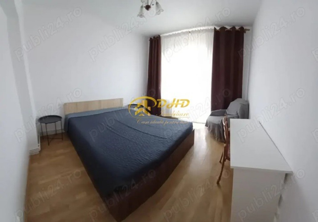 Ap. 3 cam decomandat, bloc cu lift, acces facil mijloace de transport