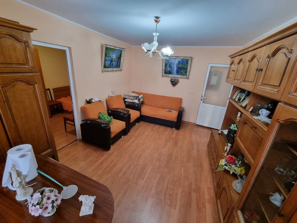 Apartament zona Groapa