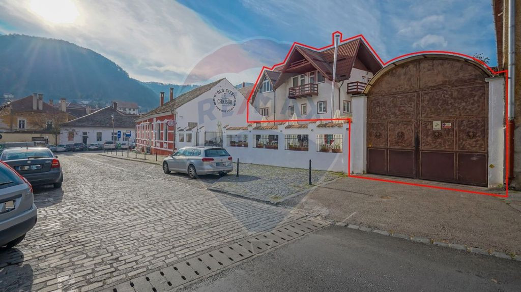 CASA CU SPATIU COMERCIAL SI PARCARE | PIATA UNIRII 12BIS ...