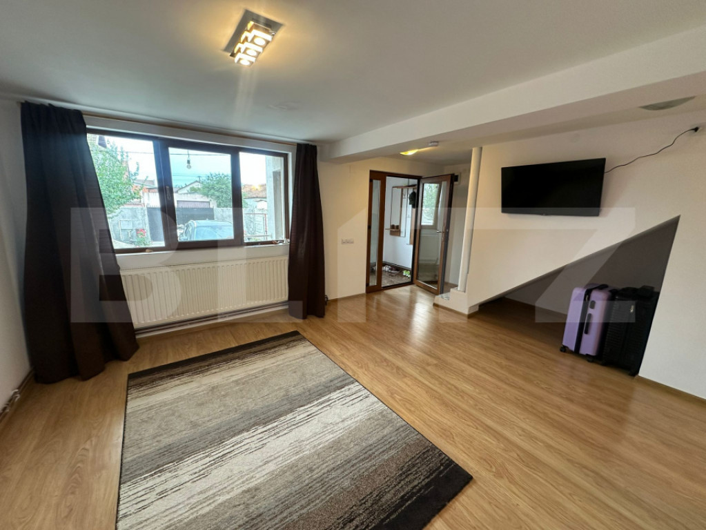 Casa de inchiriat cu 3 camere, zona Lascar Catargiu