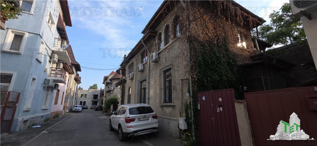 Apartament, 3 camere in vila, zona Gara de Nord