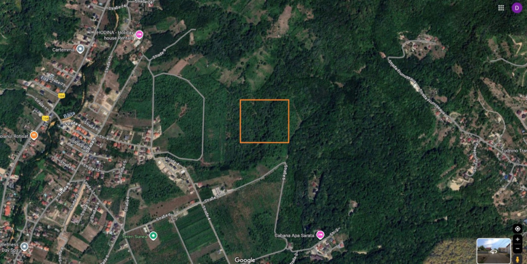 Teren generos de 4200 mp cu acces in perspectiva din două p