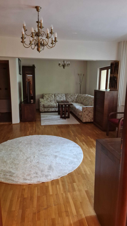3 Camere, Metrou Stefan cel Mare
