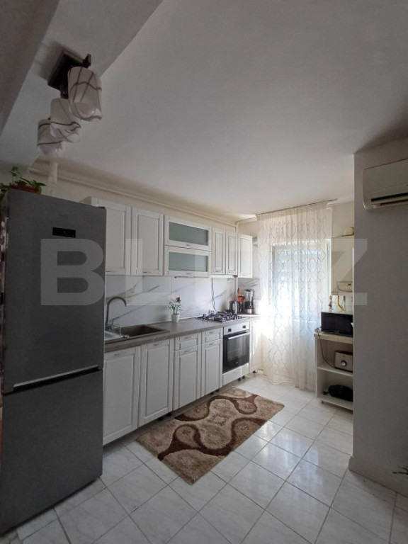 Apartament 3 camere, 74 mp zona centrala in Campia Turzii