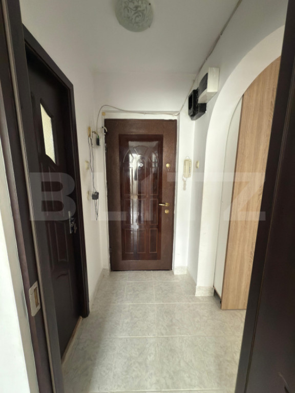 Apartament cu 2 camere, 39 mp, zona VEST