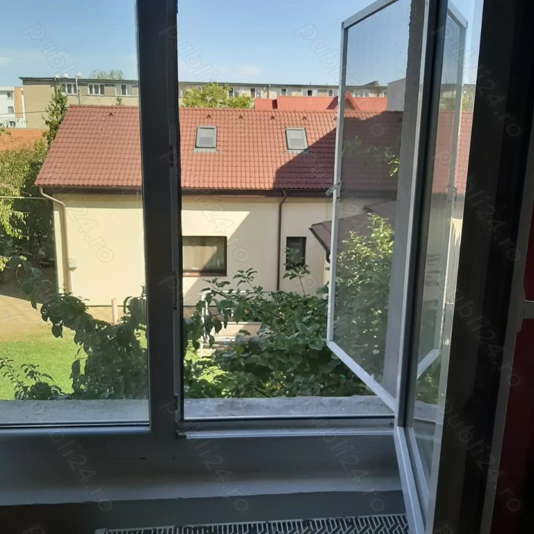 STOOOP! Palas MAL- garsonira 25 mp. -mobilata