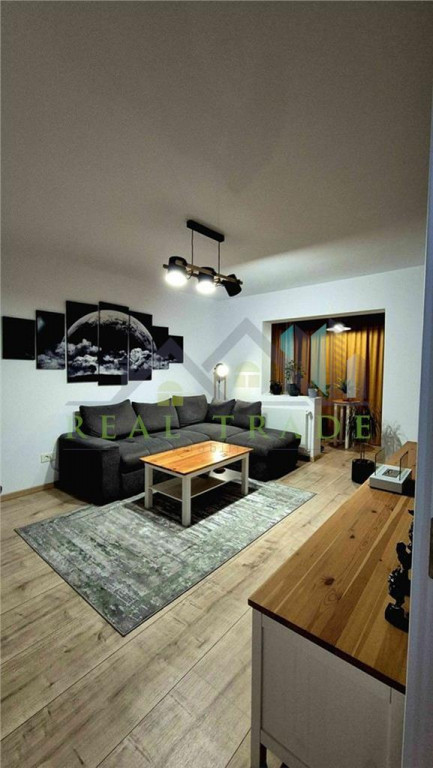 Apartament 3 camere lux zona Astra- Carpatilor