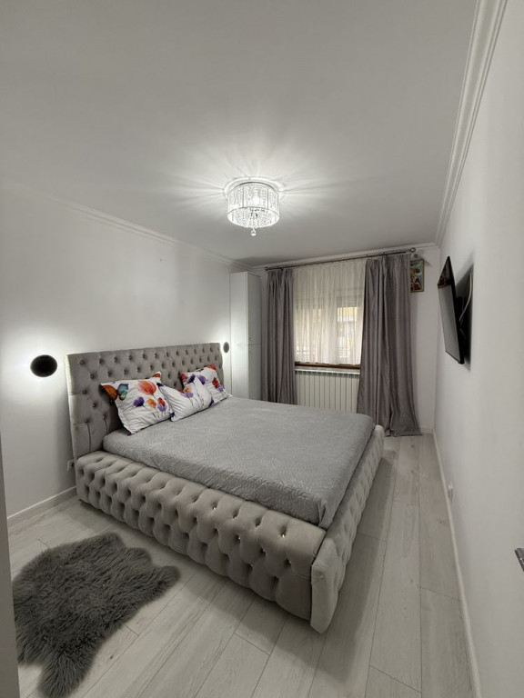 Apartament 2 camere decomandat Racadau- Carpatilor