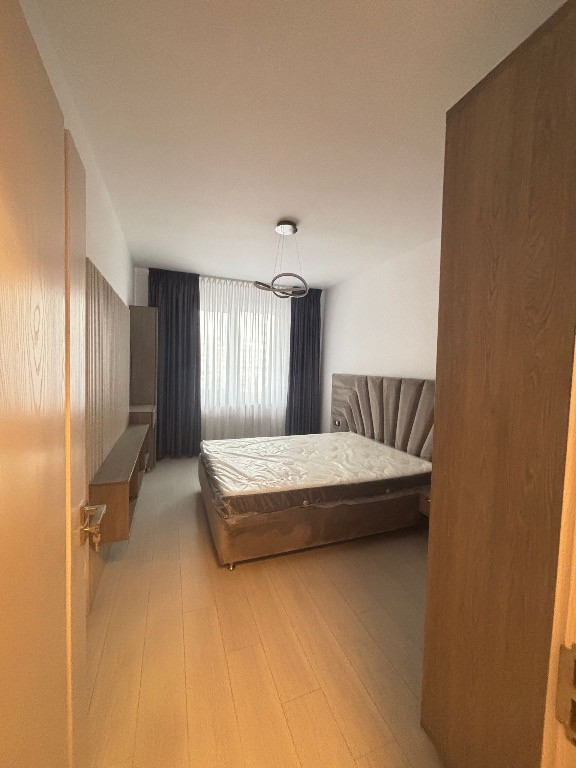 Apartament tip studio, construcție nouă, aproape de metrou