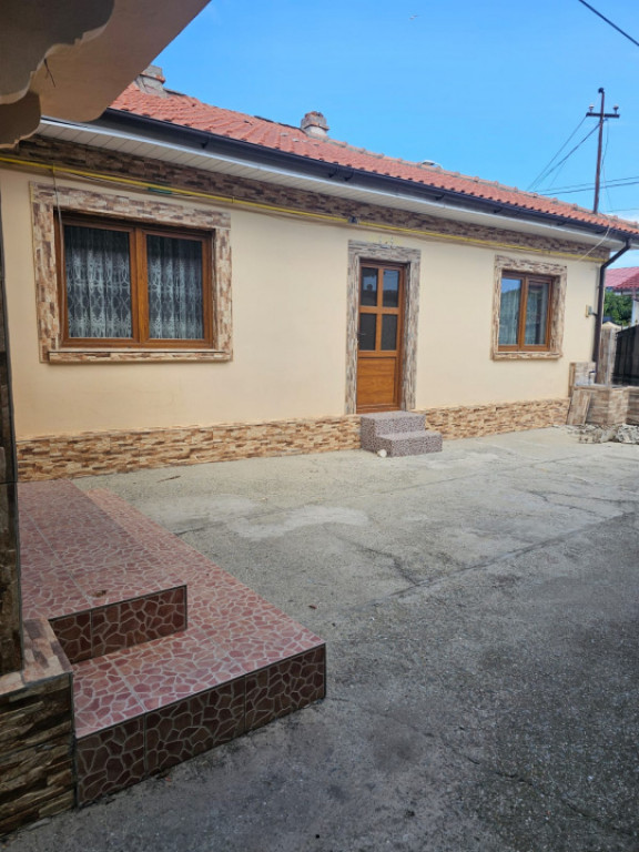 Casa cu teren Medeea Constanta