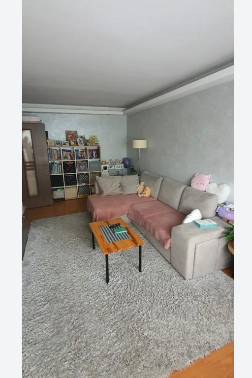 Apartament 3 camere, decomandat - zona Craiter