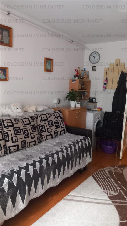 COLOSSEUM: Camera cu baie 24m centrala termica mobilata