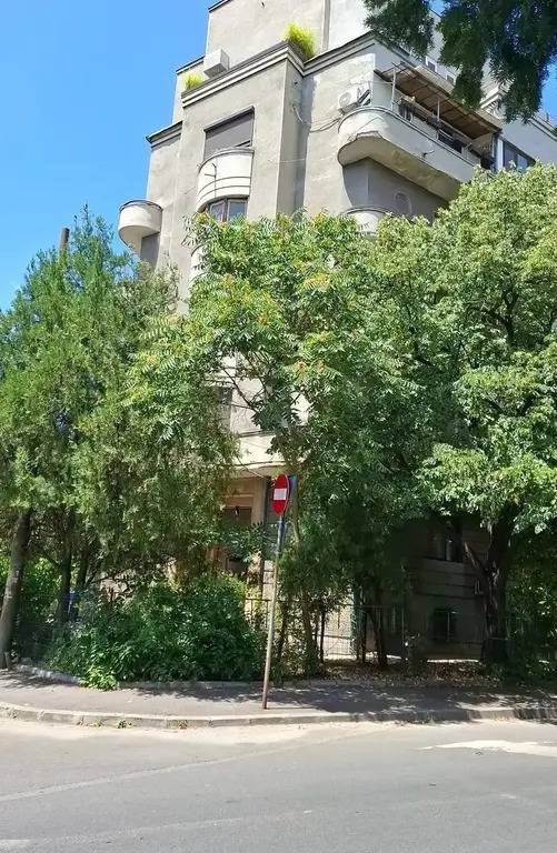 Apartament cu 3 camere in Imobil Interbelic