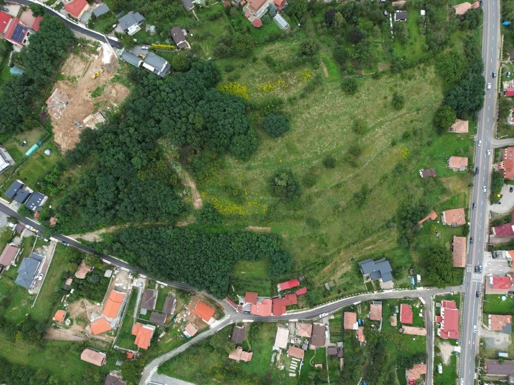 Teren intravilan Feleac- zona Primariei