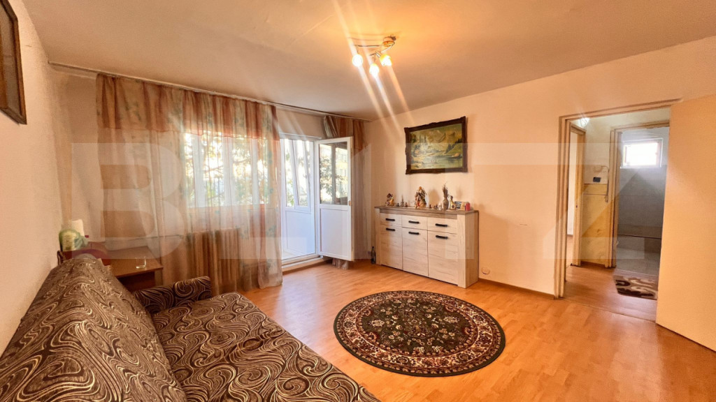 Ocazie rară! Apartament 2 camere, semicentral, etaj interme