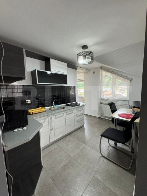 Garsoniera moderna, 38 mp, parcare, zona Subcetate