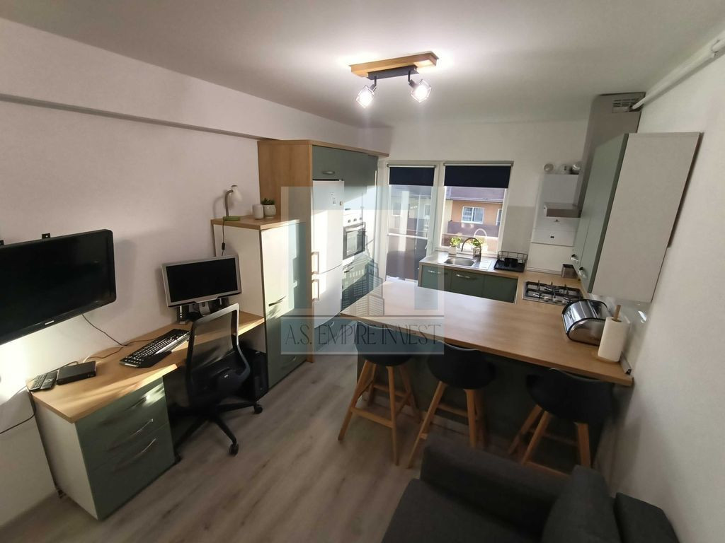De vanzare apartament 2 camere Subcetate Sanpetru