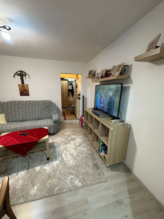 Apartament 3 camere Drumul Gazarului Sector 4 Centrala Pr...