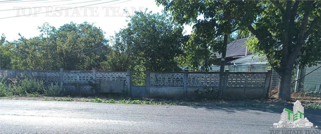 Teren intravilan cu deschidere mare, aflat in Petrachioaia I