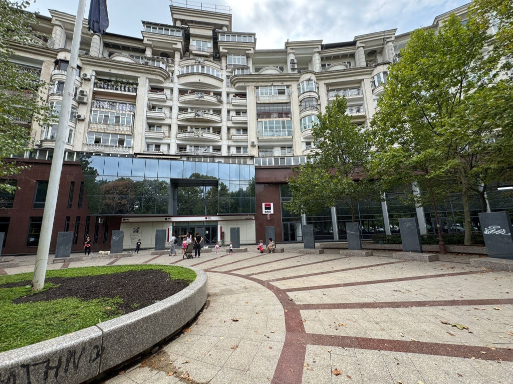 Apartament unic 3 camere Unirii