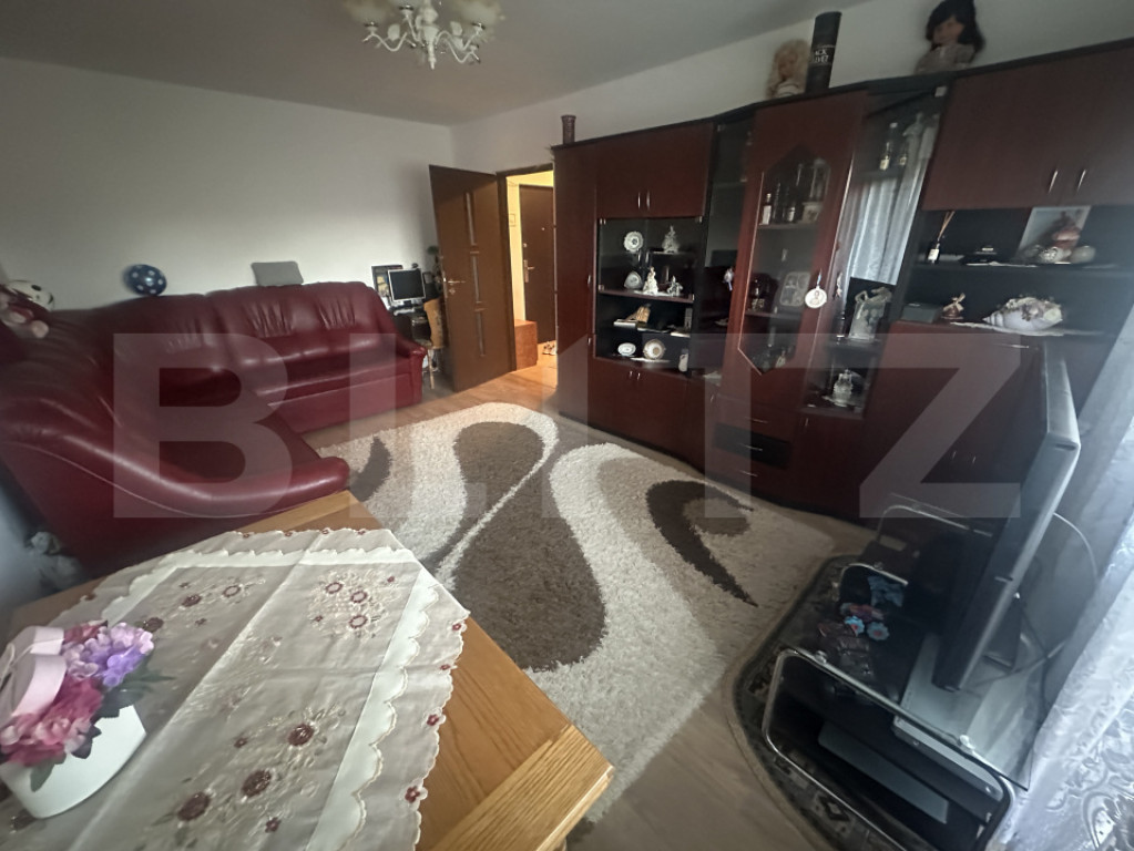 Apartament cu 2 camere, decomandat, 52 mp, Carpati 2