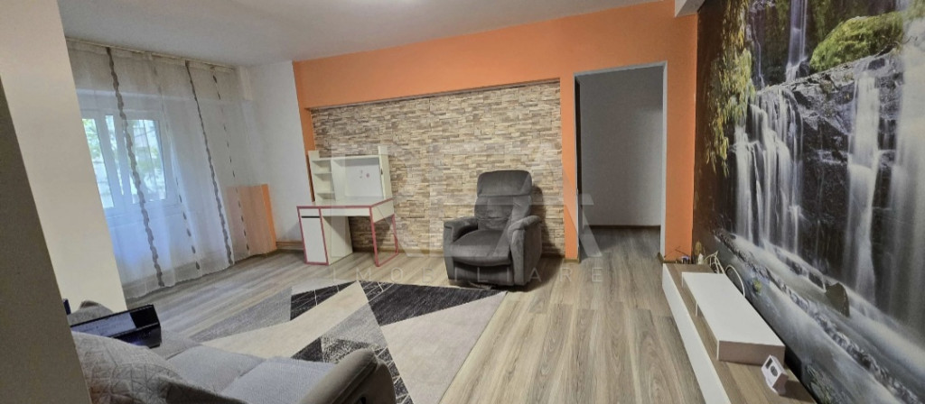 3 camere 1/4, centrala, 3 bai ,zona Salaj-Str.Sg.Maj. Florea
