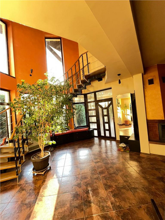 Dumbravita - Vila moderna - Teren 1430mp - 2 Fronturi - Carp