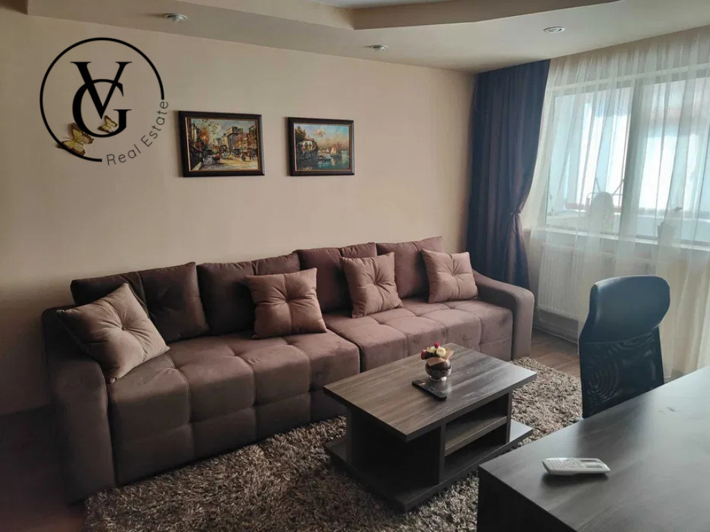 Apartament 2 camere - zona Casa de Cultura