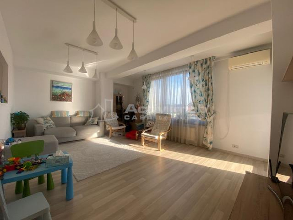 3 camere-Damaroaia-spatios, COMISION 0 pentru cumparator